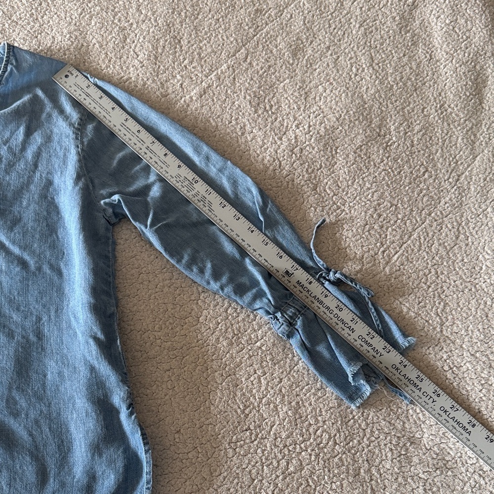 Rails Zimi Light Blue V-Neck Top Vintage Wash Medium - Picture 4 of 7